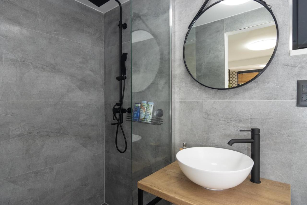 Studio Tina In Centar With Parking Split Extérieur photo